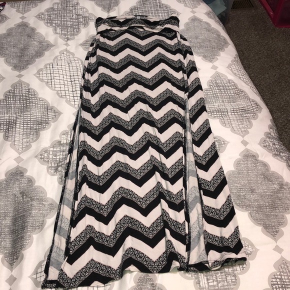 Charlotte Russe Dresses & Skirts - Charlotte Russe maxi skirt